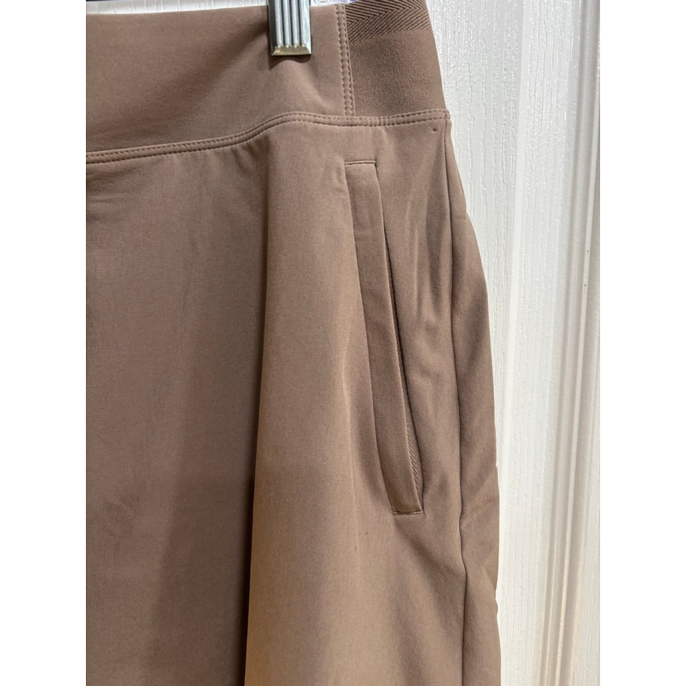 Athleta Brooklyn Heights High Rise Skort Taupe Brown, Size 14 - Picture 4 of 7